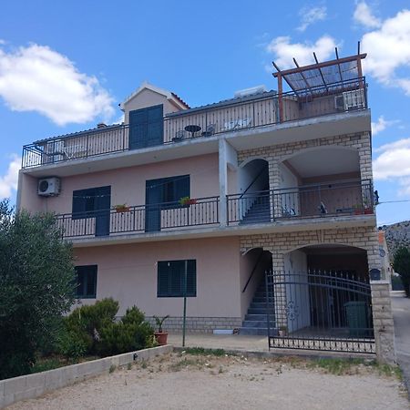 Apartmani Marijana Sibenik Ngoại thất bức ảnh