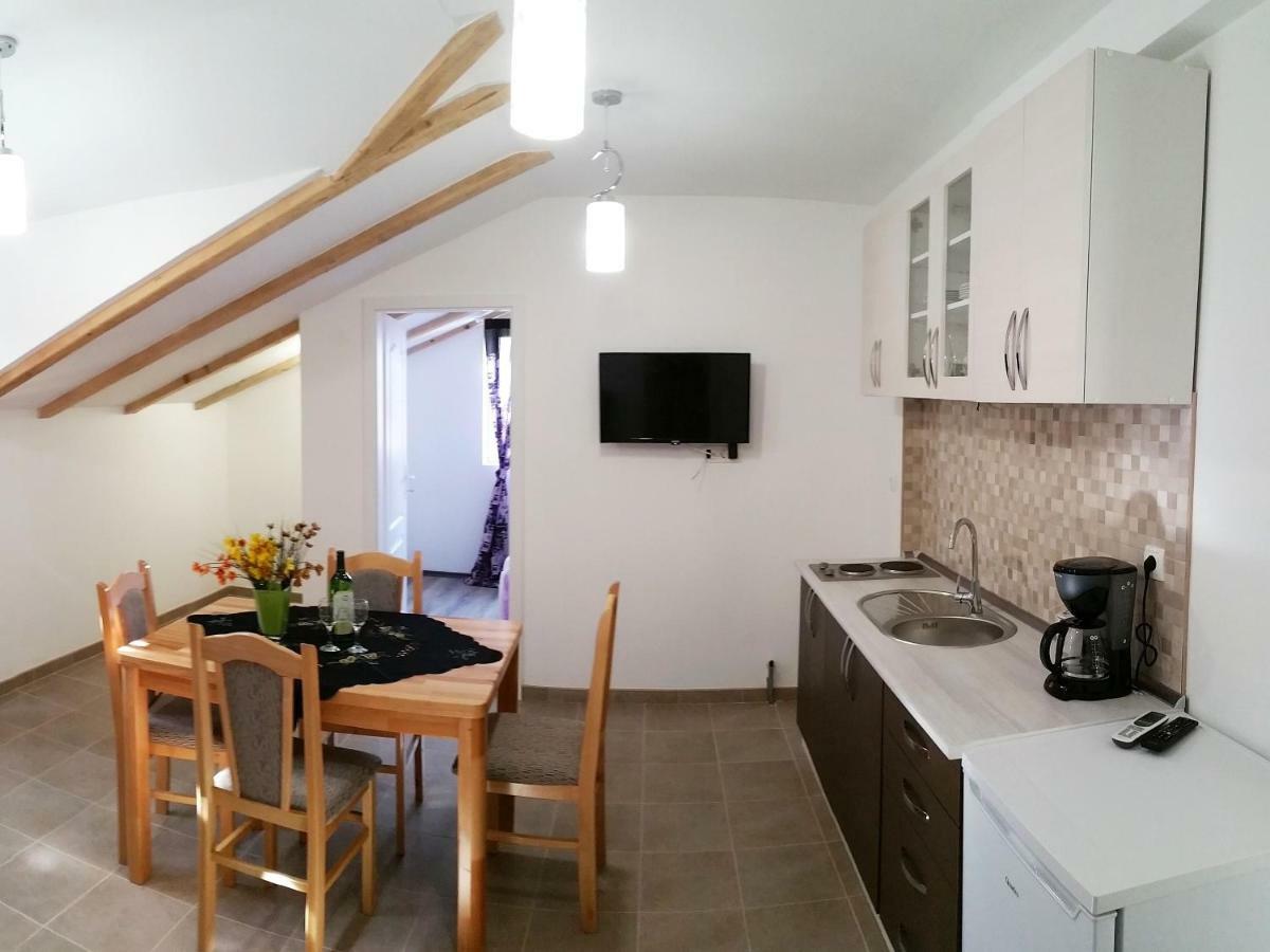 Apartmani Marijana Sibenik Ngoại thất bức ảnh