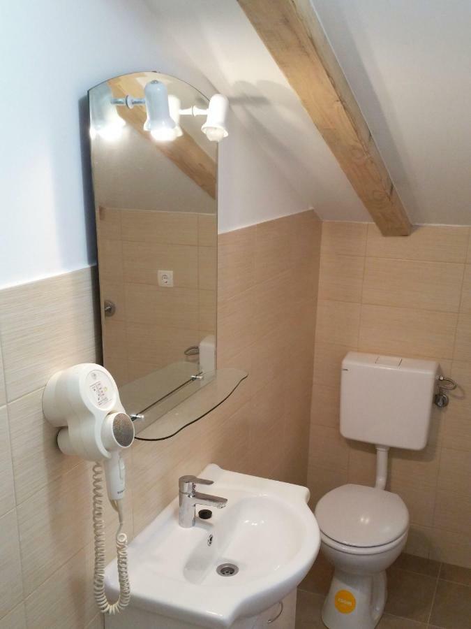 Apartmani Marijana Sibenik Ngoại thất bức ảnh